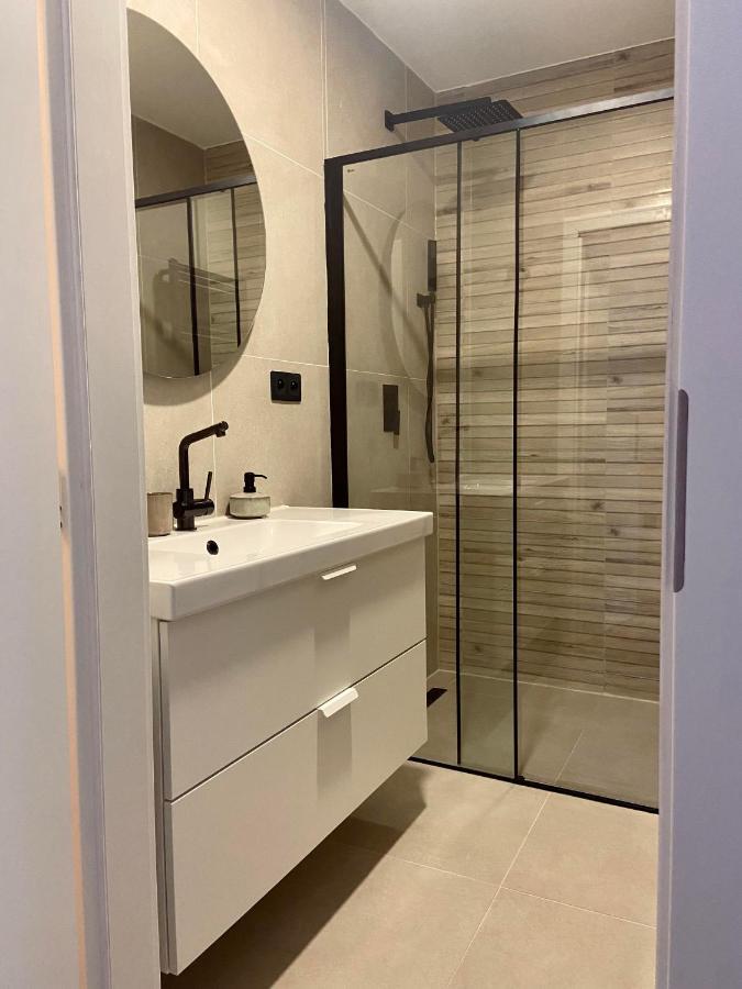 Apartman Teplice Nad Metuji Luaran gambar
